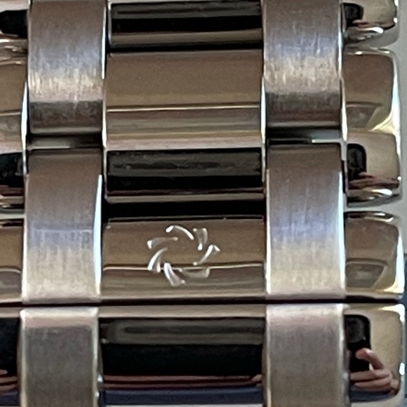 Carl F. Bucherer Alacria Diamond Ladies main image 6